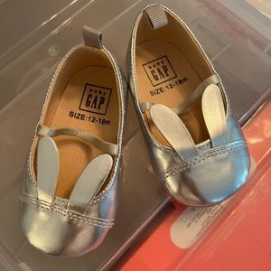 Baby gap bunny 🐰 shoes